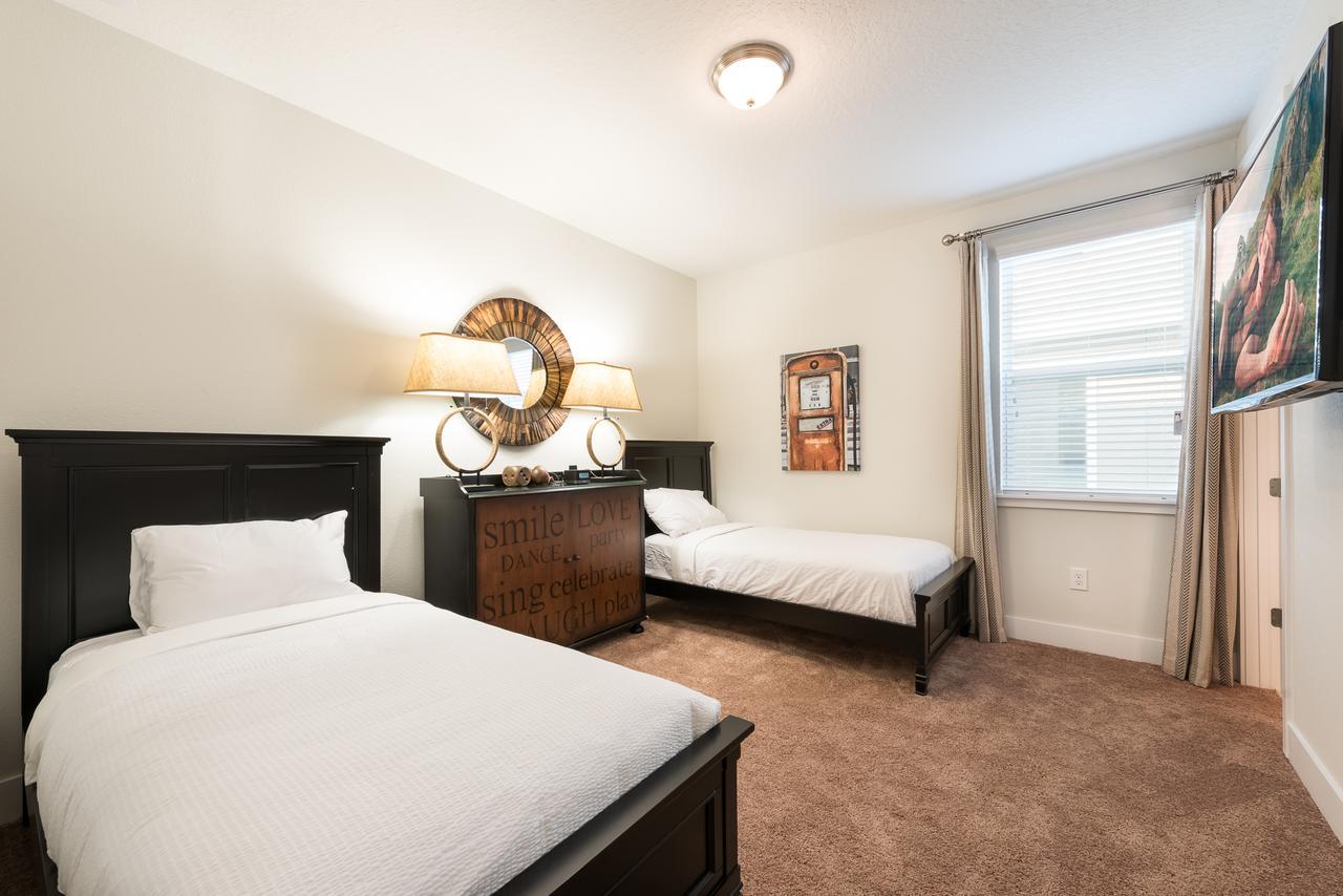Alluring Home By Rentyl With Private Pool Near Disney - 310P Orlando Exterior foto